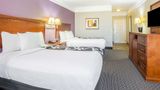 <b>La Quinta Inn & Suites Gainesville Room</b>. Images powered by <a href="https://iceportal.shijigroup.com/" title="IcePortal" target="_blank">IcePortal</a>.