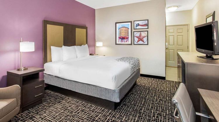 La Quinta Inn & Suites Hillsboro Room