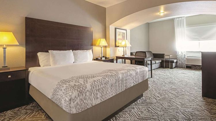 La Quinta Inn & Suites McKinney Room