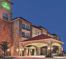 La Quinta Inn & Suites McKinney Exterior