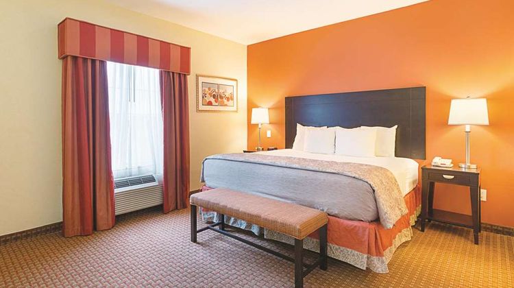 La Quinta Inn & Suites Houston Normandy Suite