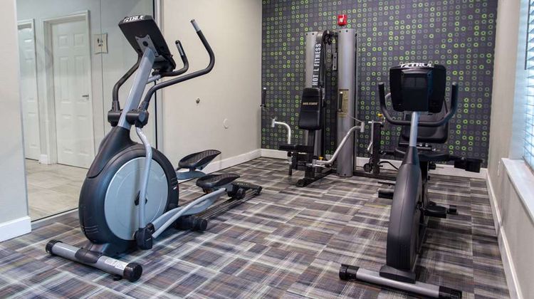 La Quinta Inn & Suites Houston Normandy Health