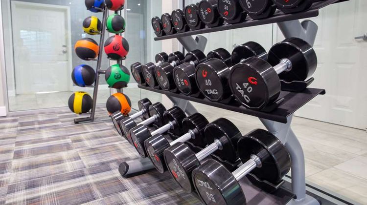 La Quinta Inn & Suites Houston Normandy Health