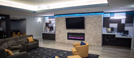La Quinta Inn & Suites Houston Normandy Lobby