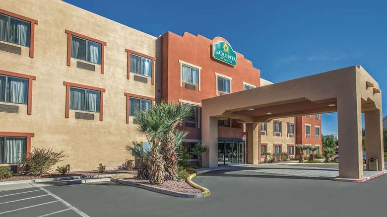 <b>La Quinta Inn & Suites NW Tucson Marana Exterior</b>. Images powered by <a href="https://iceportal.shijigroup.com/" title="IcePortal" target="_blank">IcePortal</a>.