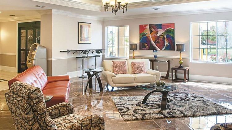 La Quinta Inn & Suites Slidell Lobby