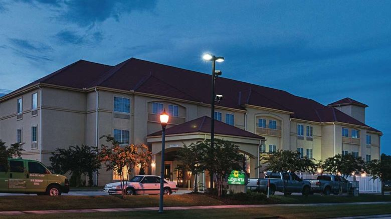 La Quinta Inn  and  Suites Slidell Exterior. Images powered by <a href="https://iceportal.shijigroup.com" target="_blank" rel="noopener">Ice Portal</a>.