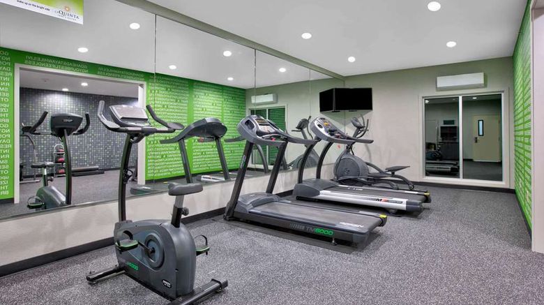 <b>La Quinta Inn & Suites Palestine Health</b>. Images powered by <a href="https://iceportal.shijigroup.com/" title="IcePortal" target="_blank">IcePortal</a>.