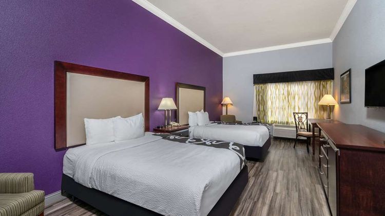La Quinta Inn & Suites Loveland Room