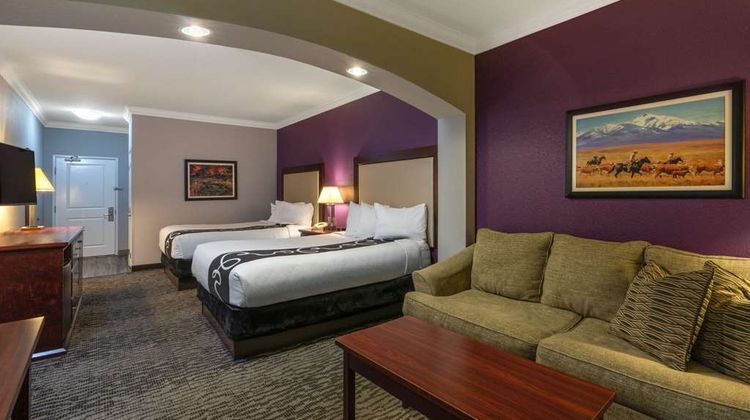 La Quinta Inn & Suites Loveland Suite
