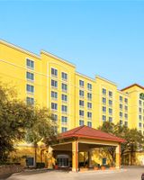 La Quinta Inn & Suites San Antonio