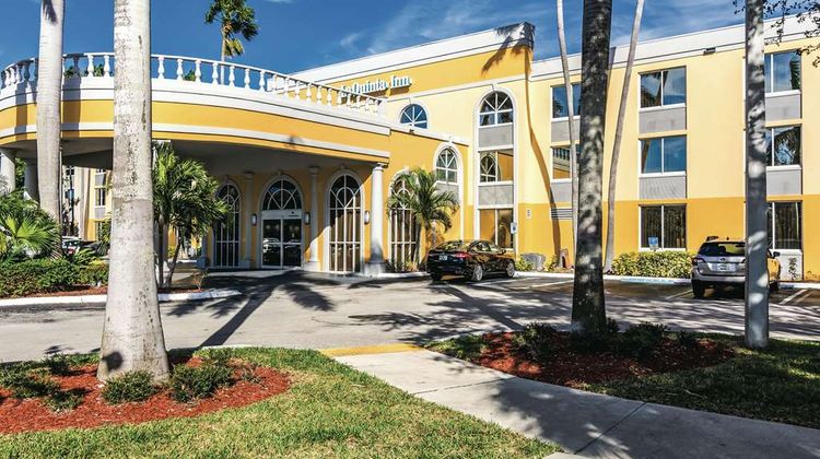 La Quinta Inn Jupiter Exterior