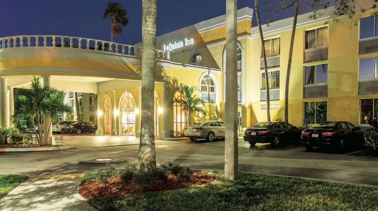 La Quinta Inn Jupiter Exterior