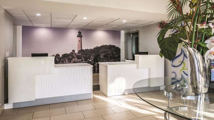 La Quinta Inn Jupiter Lobby