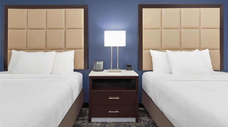 La Quinta Inn & Suites Paris Room
