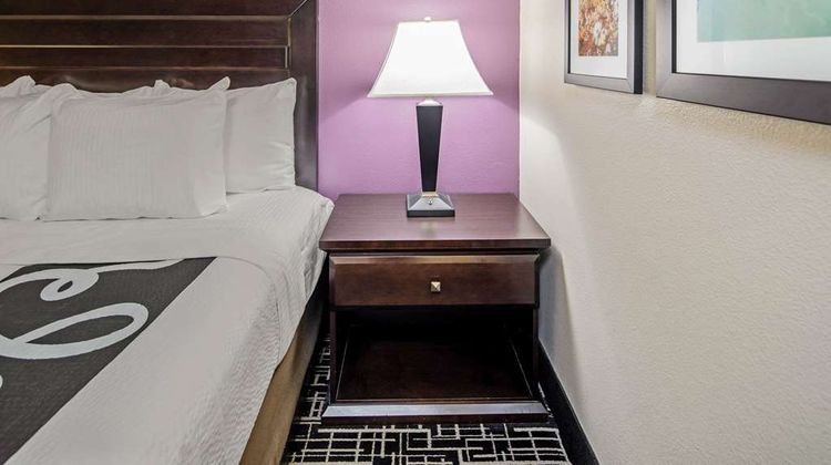 La Quinta Inn & Suites Temecula Room