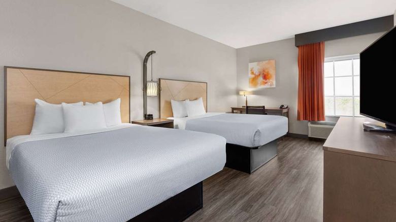 <b>La Quinta Inn & Suites Ft. Pierce Room</b>. Images powered by <a href="https://iceportal.shijigroup.com/" title="IcePortal" target="_blank">IcePortal</a>.