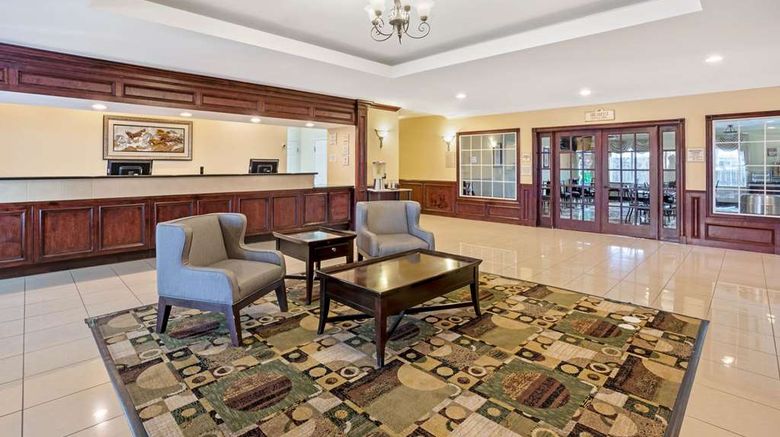 <b>La Quinta Inn & Suites Woodlands NW Lobby</b>. Images powered by <a href="https://iceportal.shijigroup.com/" title="IcePortal" target="_blank">IcePortal</a>.