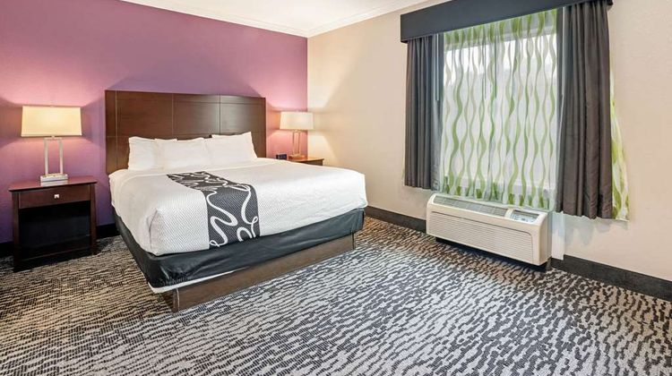 La Quinta Inn & Suites Woodlands NW Suite
