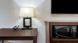 <b>La Quinta Inn & Suites Orange Room</b>. Images powered by <a href="https://iceportal.shijigroup.com/" title="IcePortal" target="_blank">IcePortal</a>.