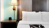 La Quinta Carter Lake Omaha Airport Room