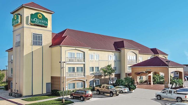 <b>La Quinta Inn & Suites Mercedes Exterior</b>. Images powered by <a href="https://iceportal.shijigroup.com/" title="IcePortal" target="_blank">IcePortal</a>.