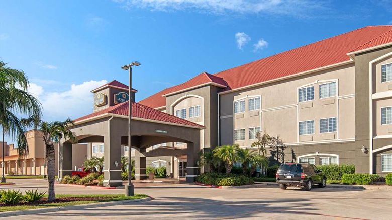 <b>La Quinta Inn & Suites Mercedes Exterior</b>. Images powered by <a href="https://iceportal.shijigroup.com/" title="IcePortal" target="_blank">IcePortal</a>.
