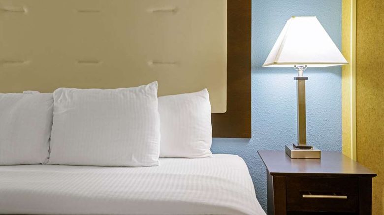 <b>La Quinta Inn Maingate Ft Jackson Room</b>. Images powered by <a href="https://iceportal.shijigroup.com/" title="IcePortal" target="_blank">IcePortal</a>.