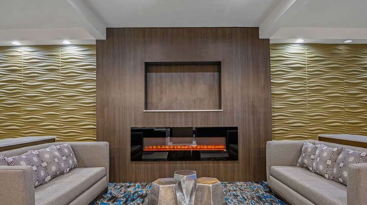 La Quinta Inn Maingate Ft Jackson Lobby