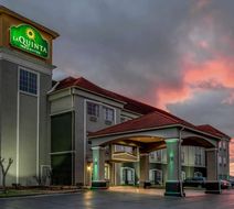 La Quinta Inn & Suites Canton Exterior