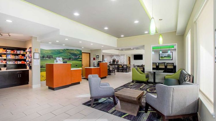 La Quinta Inn Livermore Lobby