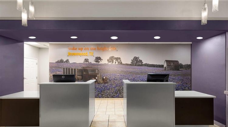 La Quinta Inn & Suites Brownwood Lobby