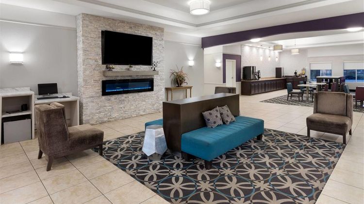 La Quinta Inn & Suites Brownwood Lobby