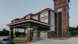 <b>La Quinta Inn & Suites Decatur Exterior</b>. Images powered by <a href="https://iceportal.shijigroup.com/" title="IcePortal" target="_blank">IcePortal</a>.