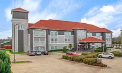La Quinta Inn & Suites Cleburne