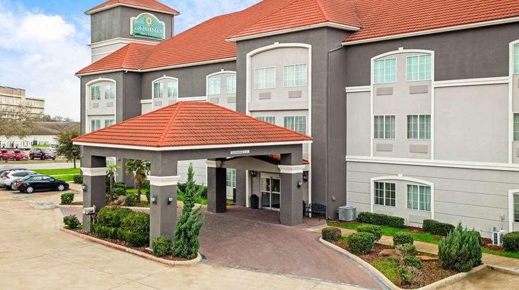 La Quinta Inn & Suites Cleburne Exterior