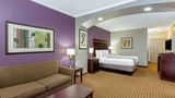 La Quinta Inn & Suites Cleburne Suite