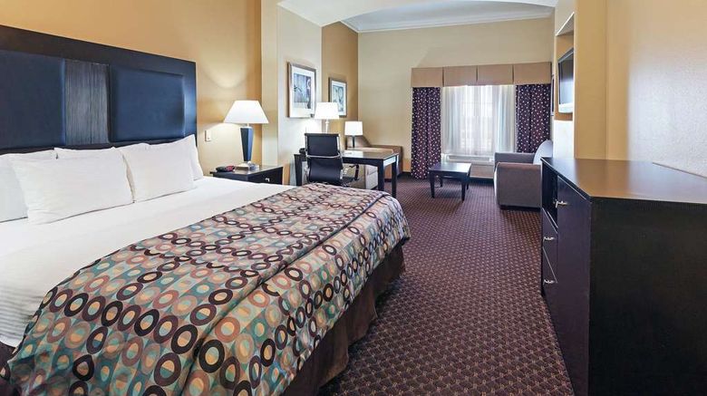 <b>La Quinta Inn & Suites Alvin Room</b>. Images powered by <a href="https://iceportal.shijigroup.com/" title="IcePortal" target="_blank">IcePortal</a>.