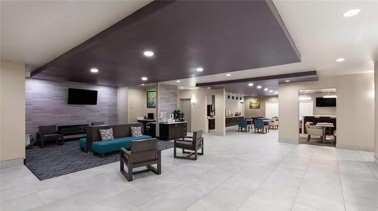 La Quinta Inn & Suites Boutte Lobby