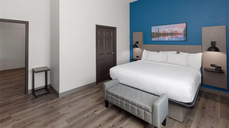 <b>La Quinta Inn & Suites Kyle-Austin South Suite</b>. Images powered by <a href="https://iceportal.shijigroup.com/" title="IcePortal" target="_blank">IcePortal</a>.