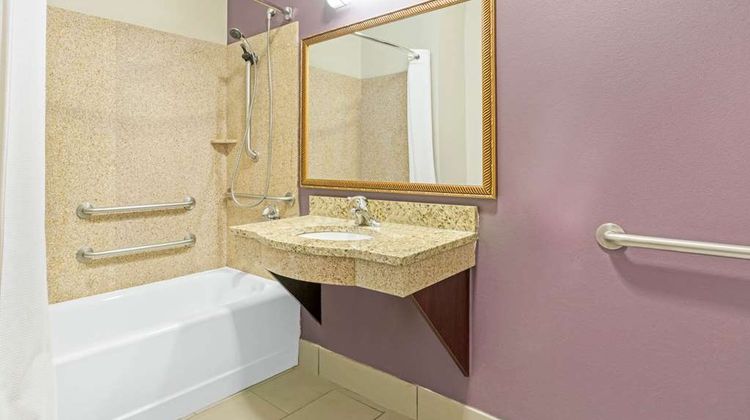 La Quinta Inn & Suites Yukon Room