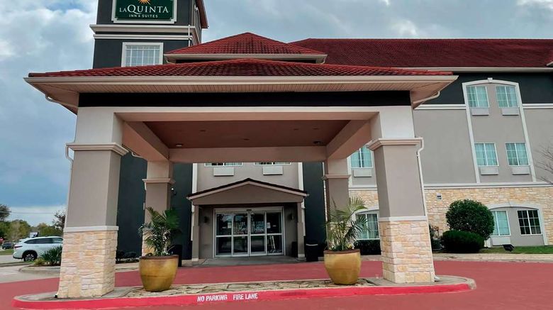 La Quinta Inn  and  Suites Waxahachie Exterior. Images powered by <a href="https://iceportal.shijigroup.com" target="_blank" rel="noopener">Ice Portal</a>.