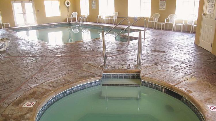 La Quinta Inn & Suites Lawton Pool