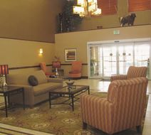 La Quinta Inn & Suites Lawton Lobby