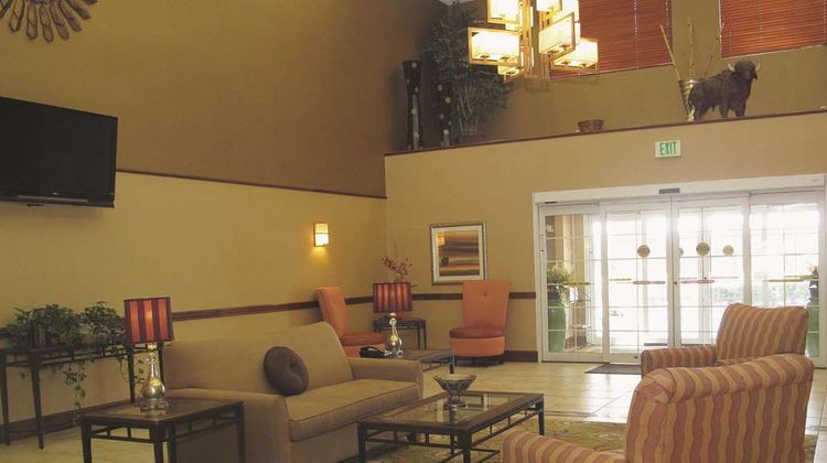La Quinta Inn & Suites Lawton Lobby