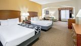 La Quinta Inn & Suites Lawton Suite