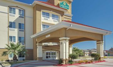 La Quinta Inn & Suites Corsicana