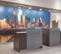 La Quinta Inn & Suites Corsicana Lobby