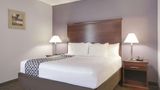 La Quinta Inn & Suites Corsicana Suite