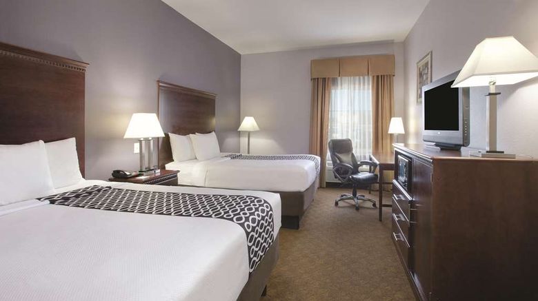 <b>La Quinta Inn & Suites Corsicana Room</b>. Images powered by <a href="https://iceportal.shijigroup.com/" title="IcePortal" target="_blank">IcePortal</a>.